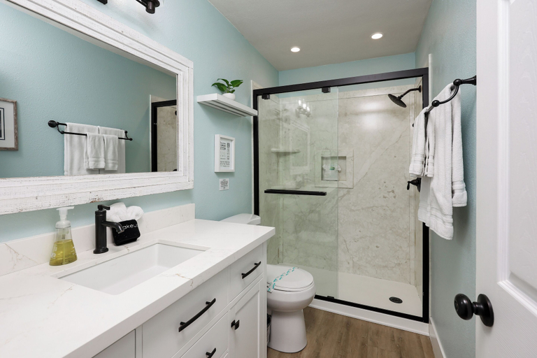 Bathroom 3, Oceanside Beach Condos, San Diego