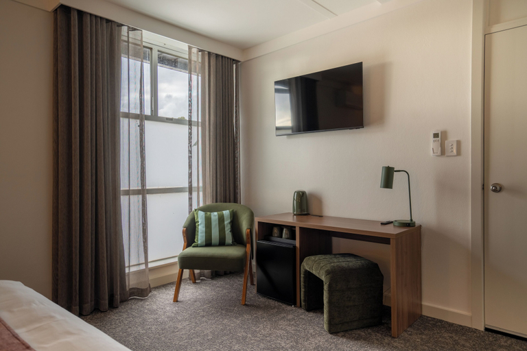 Others 5, Doonside Hotel Blacktown, Blacktown - South-East