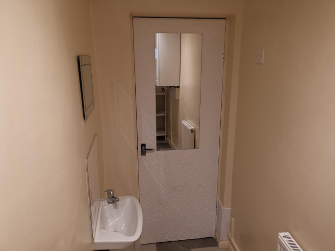 3, 3 Bed House - Sleeps 6 - Garden - Central London, London