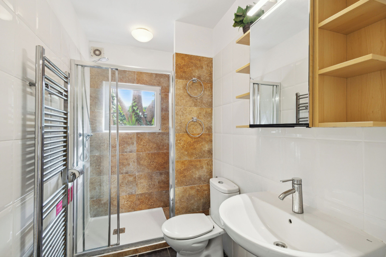 Bathroom 4, House - Sleeps 10 to 34 - Heated Pool - Parking, Alicante