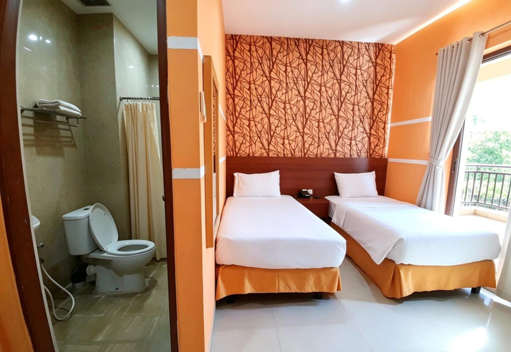 Bedroom 4, Bahubay Hotel and Residence , Manado