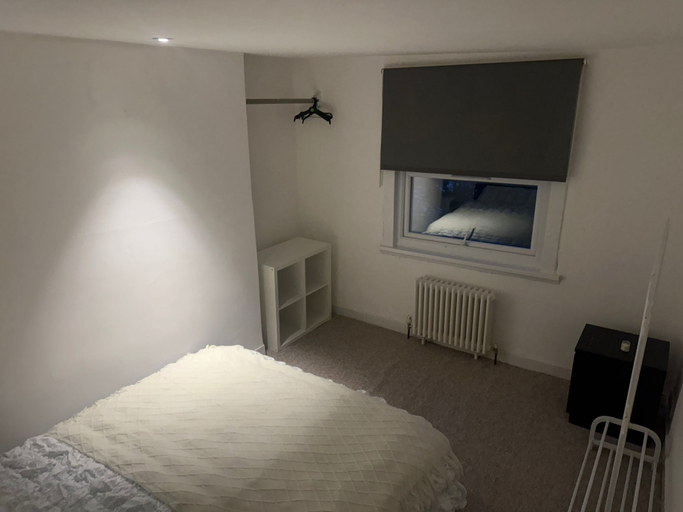 Room 4, Charming Victorian Townhouse & Garden, London