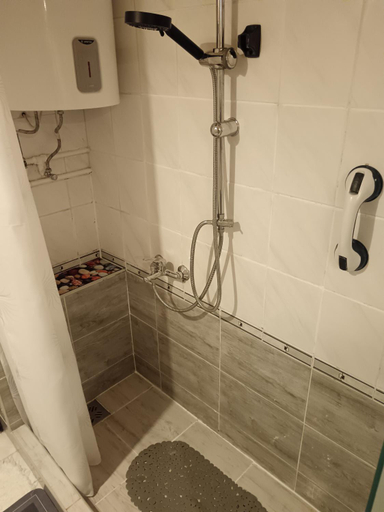 Bathroom 3, Kertesz Vendeghaz, Eger