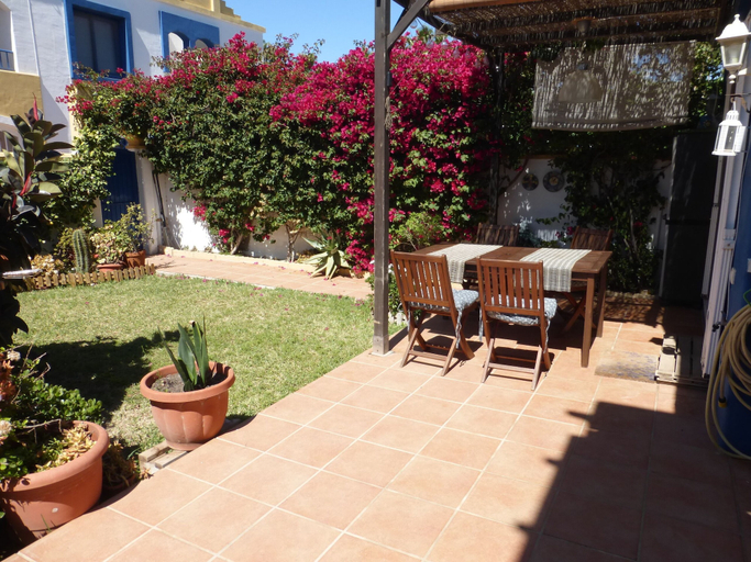 Terrace/patio, Spacious Flat With a Garden, El Minarete, in Roquetas de Mar, Almería