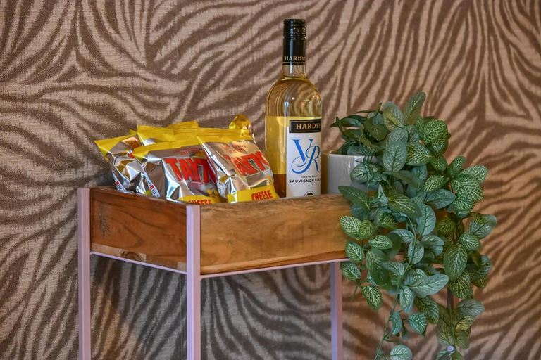 Food & Drinks, Central Belfast Apartments: Citygate, Belfast
