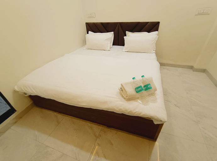 Room 5, Hotel The Comfort Villa, Ujjain
