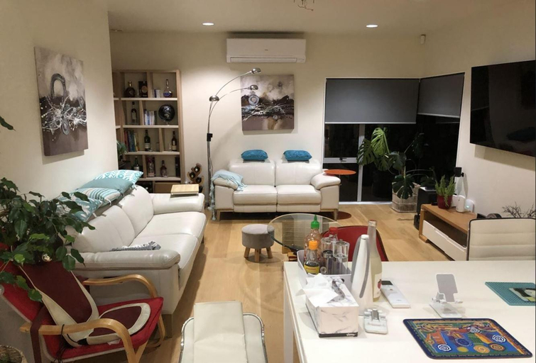 Others 4, Private room in a lovely house, Waitakere