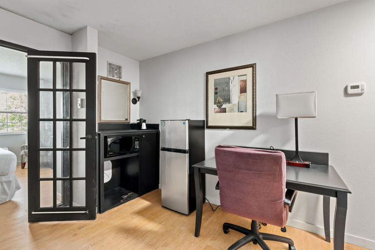 Others 5, Willow Inn Suites Rochester, Olmsted