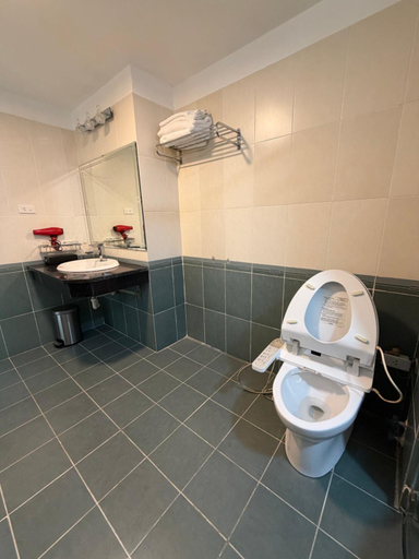 Bathroom 3, Hanvet Hotel Tam Dao - by BAY LUXURY, Tam Dao