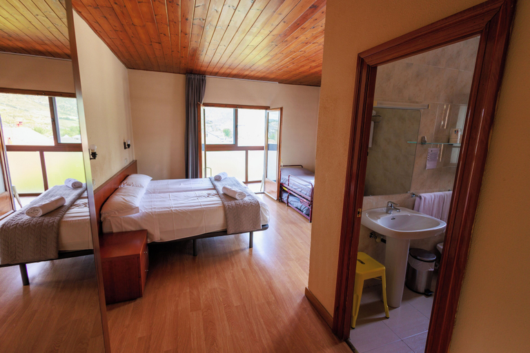 Bedroom 3, HOTEL BON REPOS, Lleida