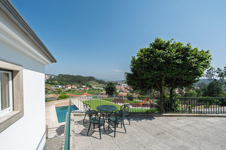 Outdoor dining 3, Feel Discovery Casa do Pinheiro, Oliveira de Azeméis