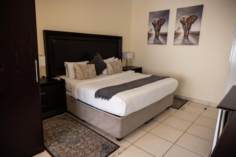 Bedroom 2, Ecotel Southgate, City of Johannesburg