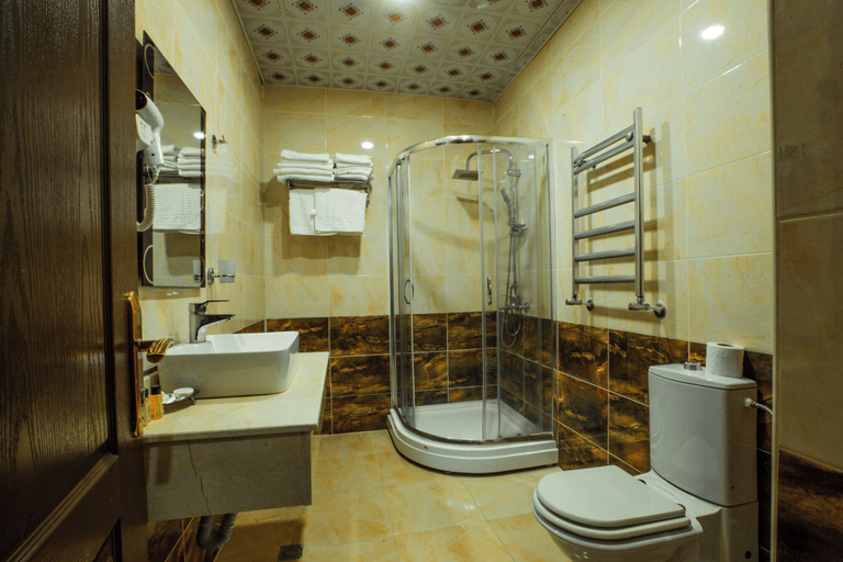 Bathroom 5, Ruma Qala Hotel, Şəki City