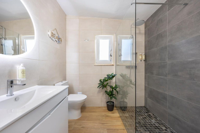 Bathroom, SagresSeaHouse, Vila do Bispo