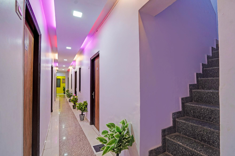 Lobby 4, Fabhotel Shri Rawat Kunj - 150m From Banke Bihari temple, Mathura