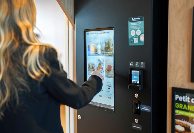 Vending machine, B&B Hotel Cap d'Agde Bessan, Hérault