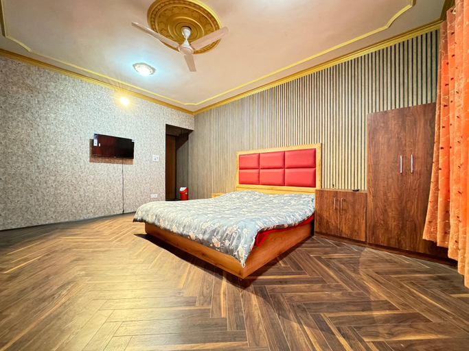 Bedroom 4, Himalayan Resort, Srinagar