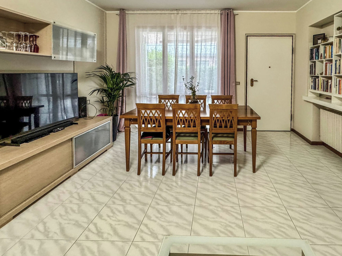 Interior 4, Villa Garden, Fermo
