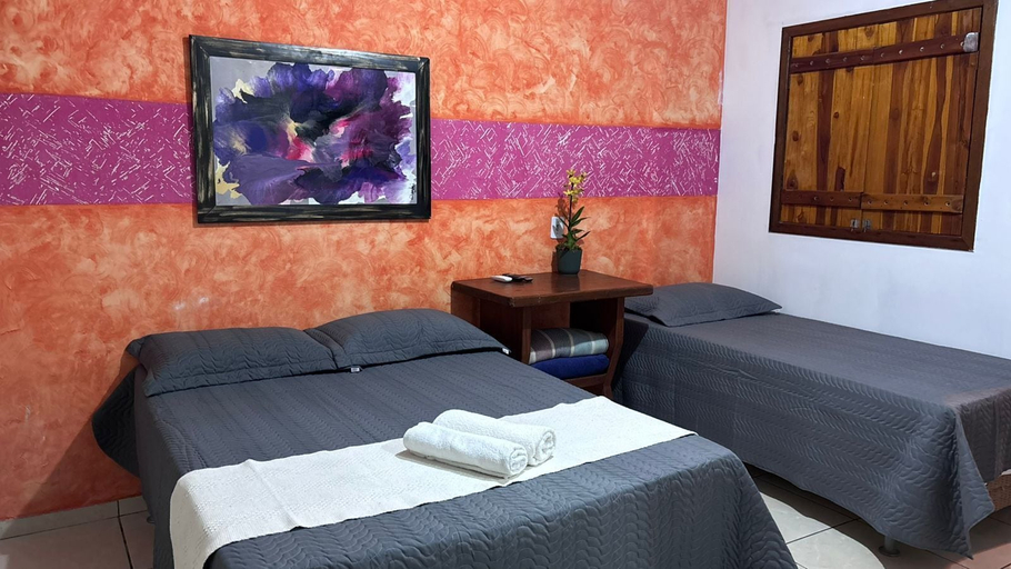 Room 2, POUSADA MOAÇARA, Nobres