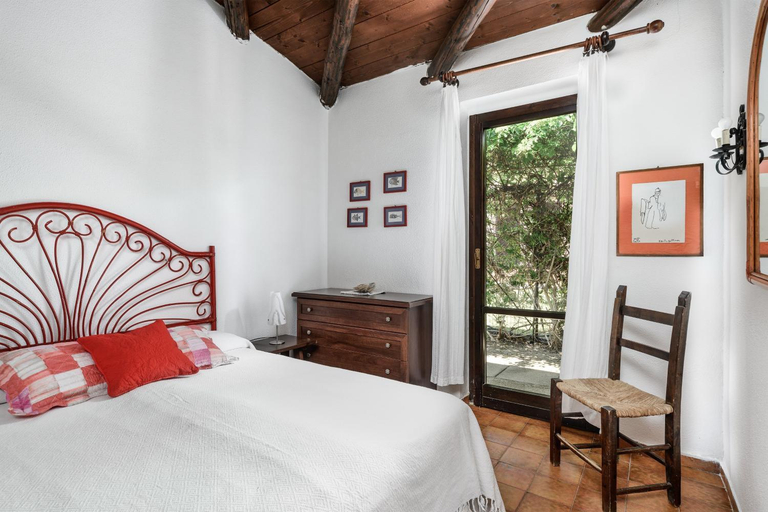 Bedroom 2, Villa Monica, Cagliari