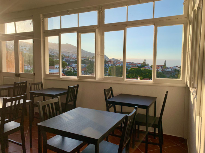 Food & Drinks 5, Residencial do Vale, Funchal