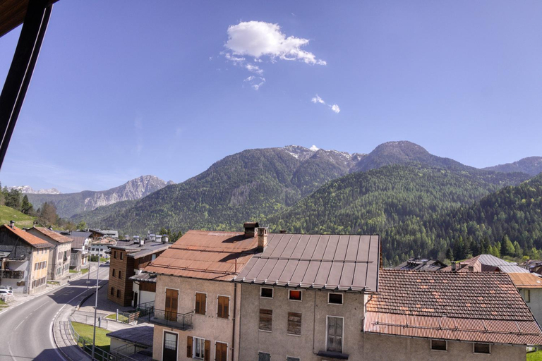 Others 5, Dolomites Mountain Residence - Cozy Alpine Chalets with Private Parking, Belluno