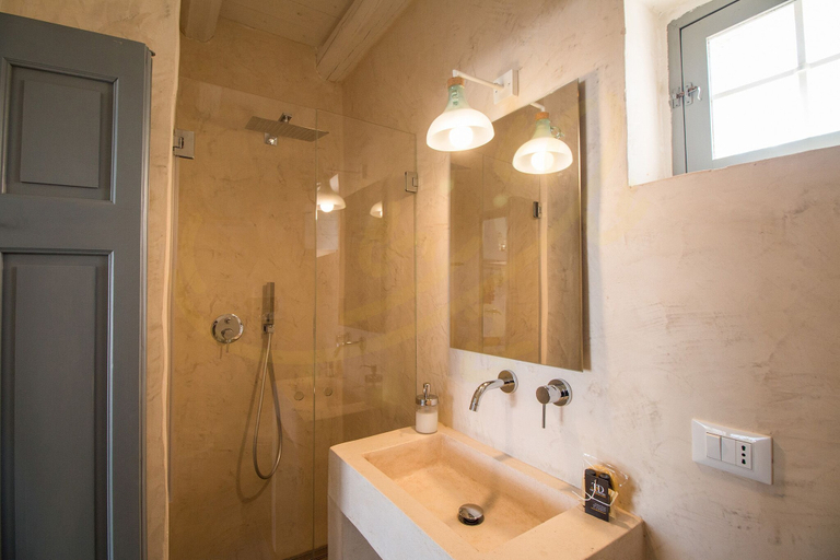 Bathroom 2, TD Trulli del Podere Trulli with Pool & Scenic View, Bari