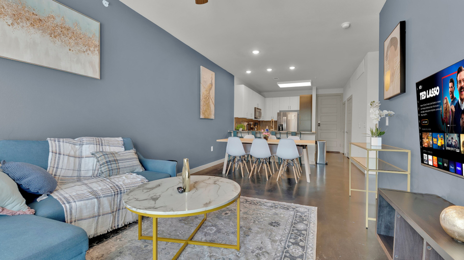 Living area 2, Apartmint at Bell Katy Trail Dallas, Dallas