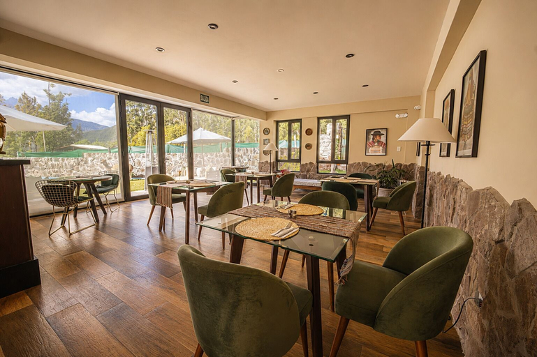 Food & Drinks 4, Sierra Sacred Valley, Urubamba