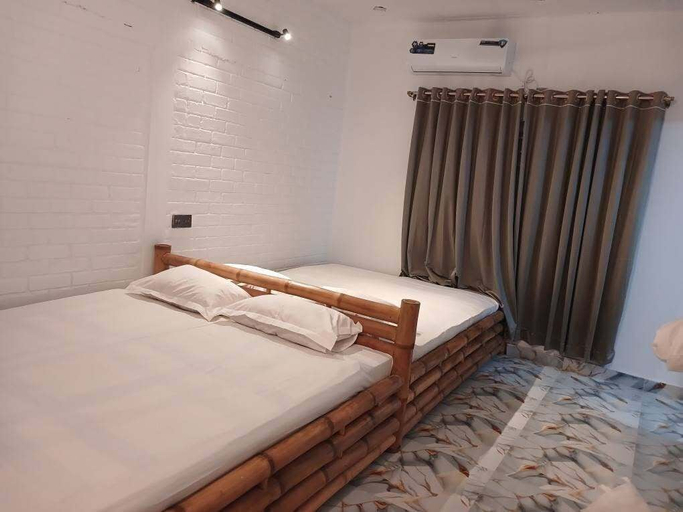 Room 5, Hotel Jaflong Point, Sylhet
