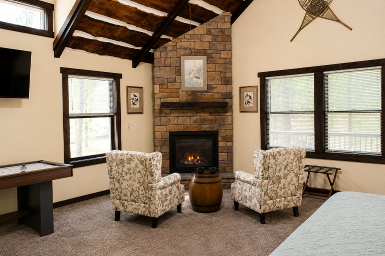 Others 5, Inn at Lake Joseph, Sullivan