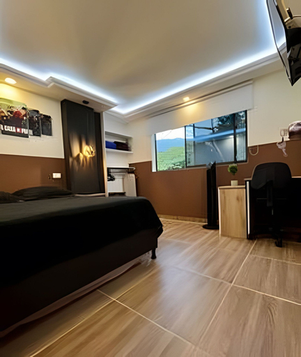 Room 2, GTA SANDREAS 402, Medellín