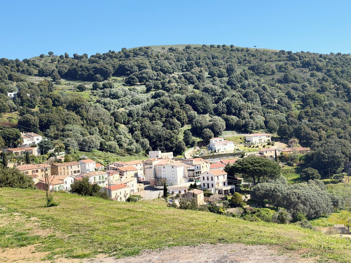Miscellaneous 3, Petit coin de paradis, Corse-du-Sud