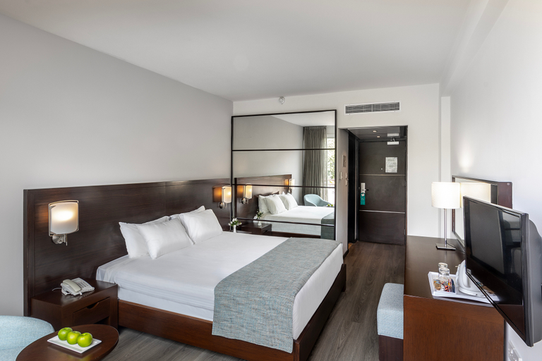 Bedroom 3, Napa Plaza Hotel