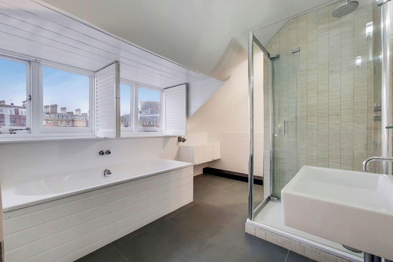 Bathroom 3, Belgravia Residences, London