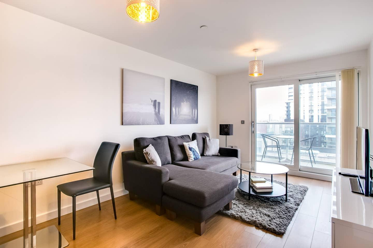 Others 4, GuestReady - Comfort by the Thames, London