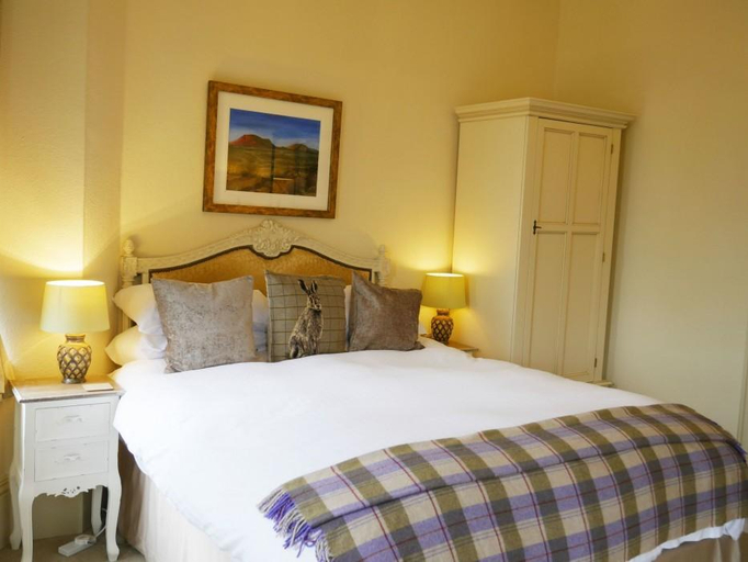 Bedroom 4, Muntham Holiday Apartments & Town House, Torbay