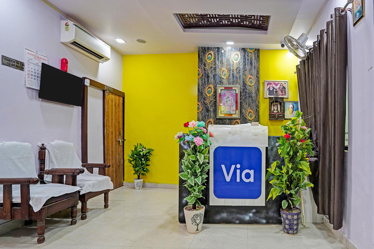 Reception 2, Fabhotel Shri Rawat Kunj - 150m From Banke Bihari temple, Mathura