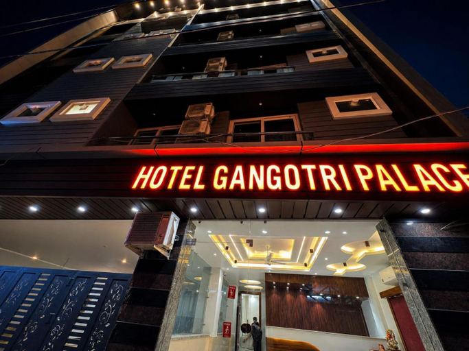 Others 3, Sitara Premium Gangotri Palace, 1km Distance from New Glass Bridge - Tapovan #privateparking, Garhwal