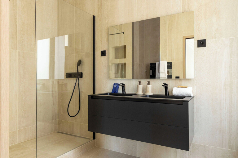Bathroom 4, Premium Duplex a/c 4br/8p - Levallois-perret, Hauts-de-Seine