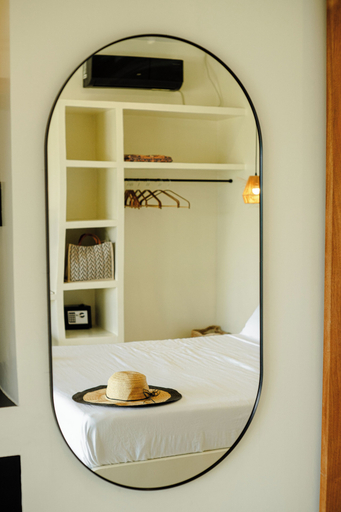 Room 5, SIROCO VILLAS, San Juan