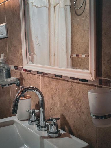 Bathroom 2, Cabanas LuCes del Pirque 2, Cushamen