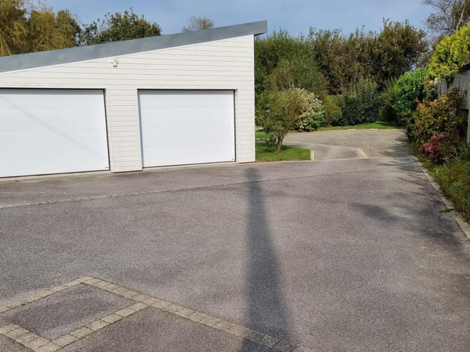 Property grounds, Modern Apartment Stay Near Paris, Finistère