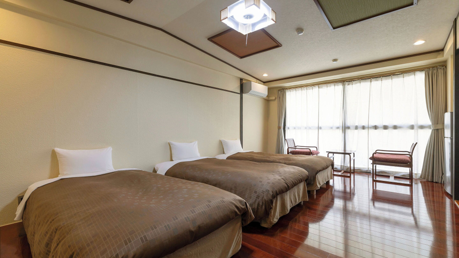 Bedroom 4, Ooedo Onsen Monogatari Hotel Shinko, Fuefuki