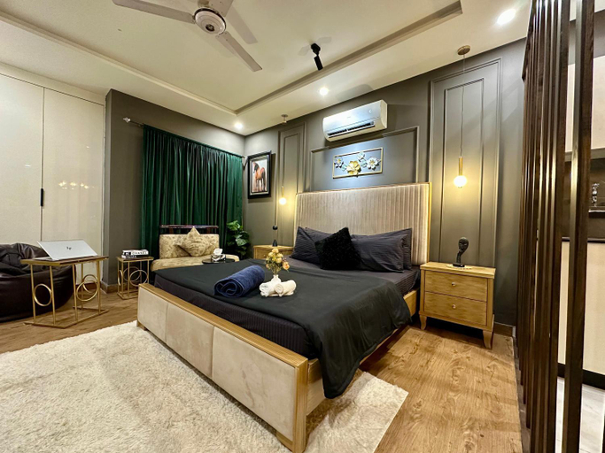 Bedroom 2, Opal Apartments of Zameen, Lahore