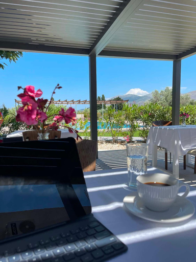 Food & Drinks 5, Sofi Hotel, Ionian Islands