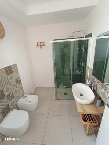 Bathroom 3, Casa vacanze TRINISULA Sicily home, Ragusa