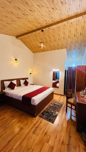 Room 3, Radhika Retreat, Nainital