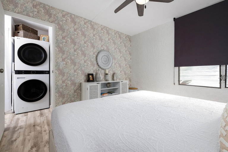 Room 4, Alii Villas#116 Ground Floor, Remodeled Unit!, Hawaii