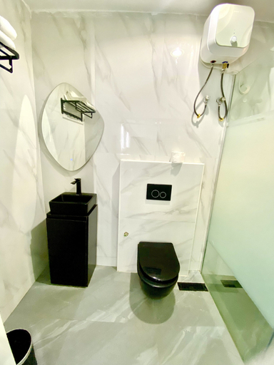 Bathroom 4, The Royal Enclave, AbujaMun
